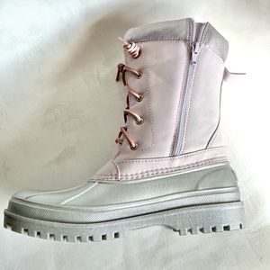 Sperry NEW Winter Boots Girls SZ 5 Womens SZ 6.5 Blush & Silver Side Zip Laceup